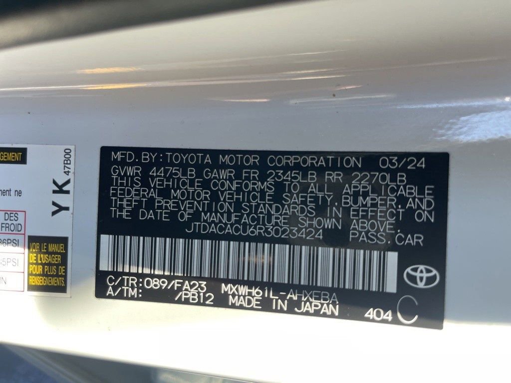 Used 2024 Toyota Prius Prime SE image 27