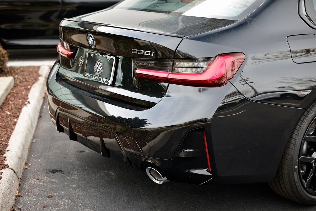 New 2026 BMW 330i Sedan image 9