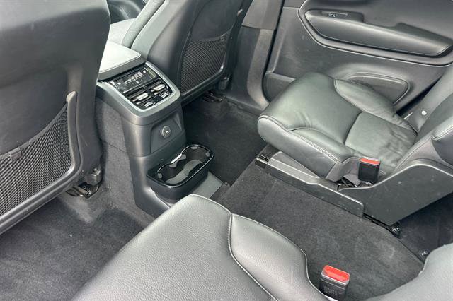 Certified 2023 Volvo XC90 T8 Plus image 12