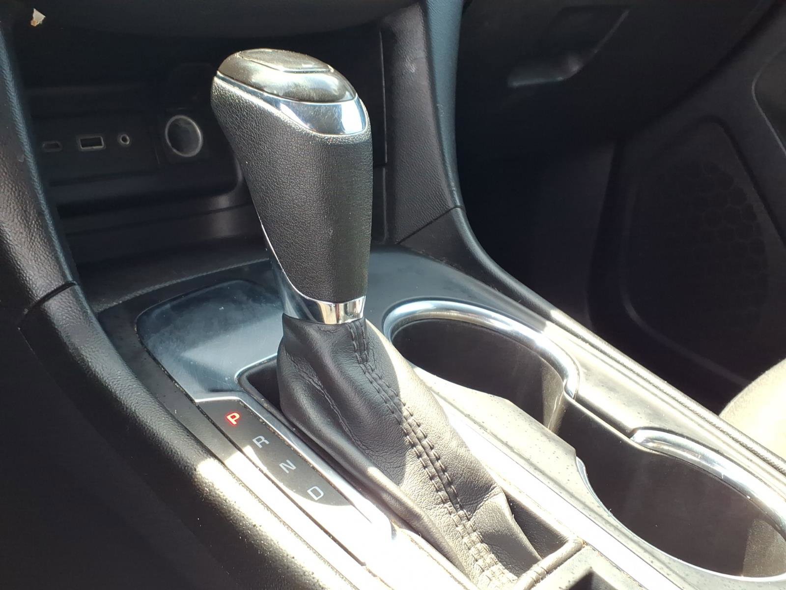 Used 2020 Chevrolet Equinox LT image 14