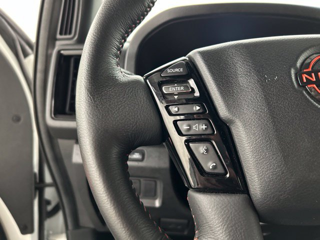 Used 2026 Nissan Frontier PRO-4X AWD/4WD image 10