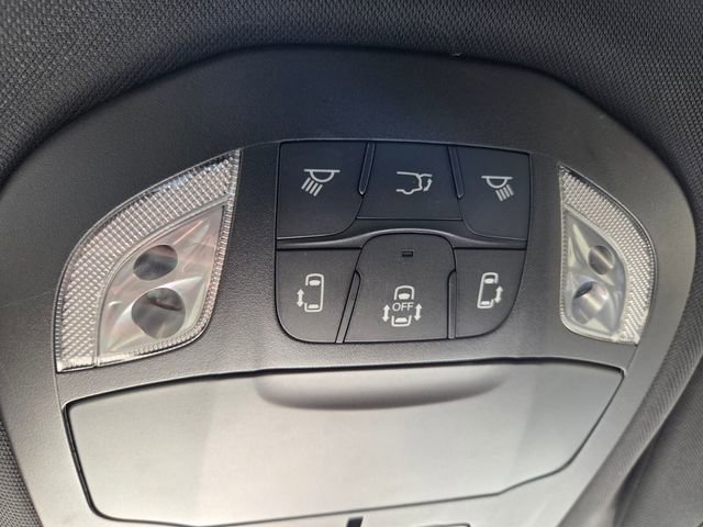 Certified 2020 Chrysler Pacifica Touring-L w/ S Appearance Package image 32