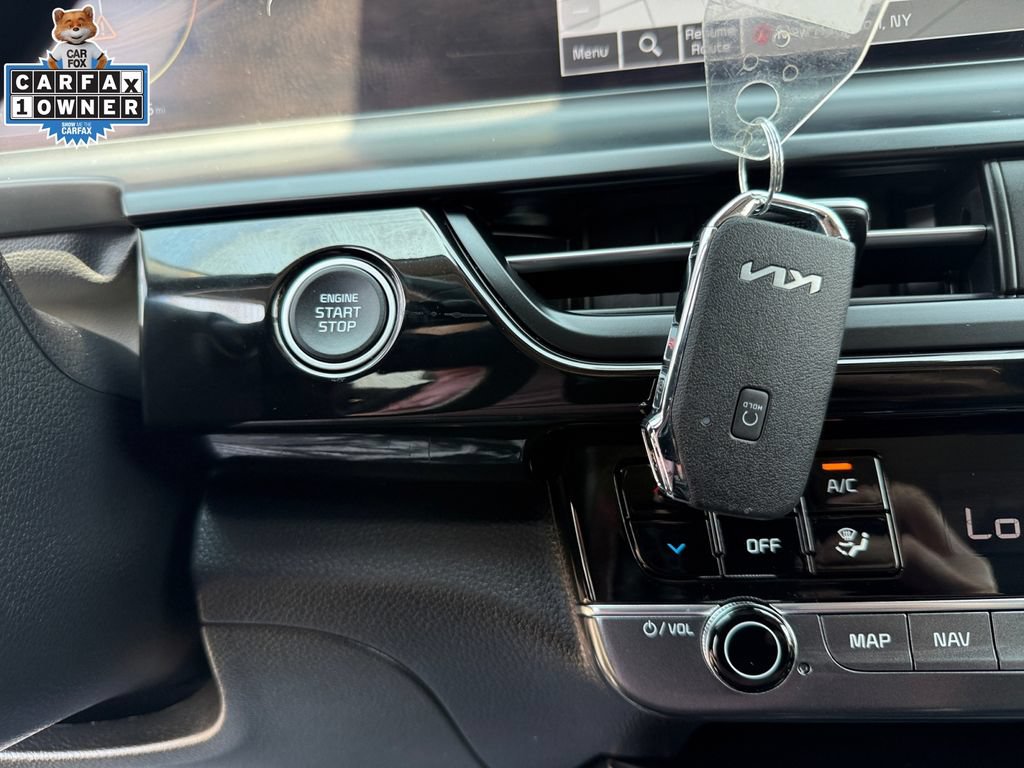 Certified 2025 Nissan Murano SV w/ Cargo Package AWD/4WD image 29