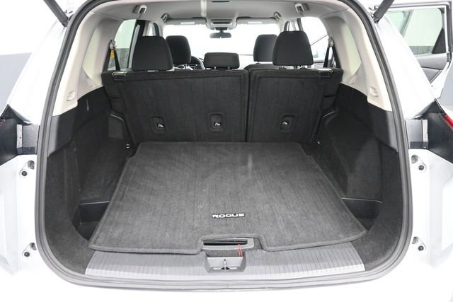 Used 2024 Nissan Rogue SV AWD/4WD image 6