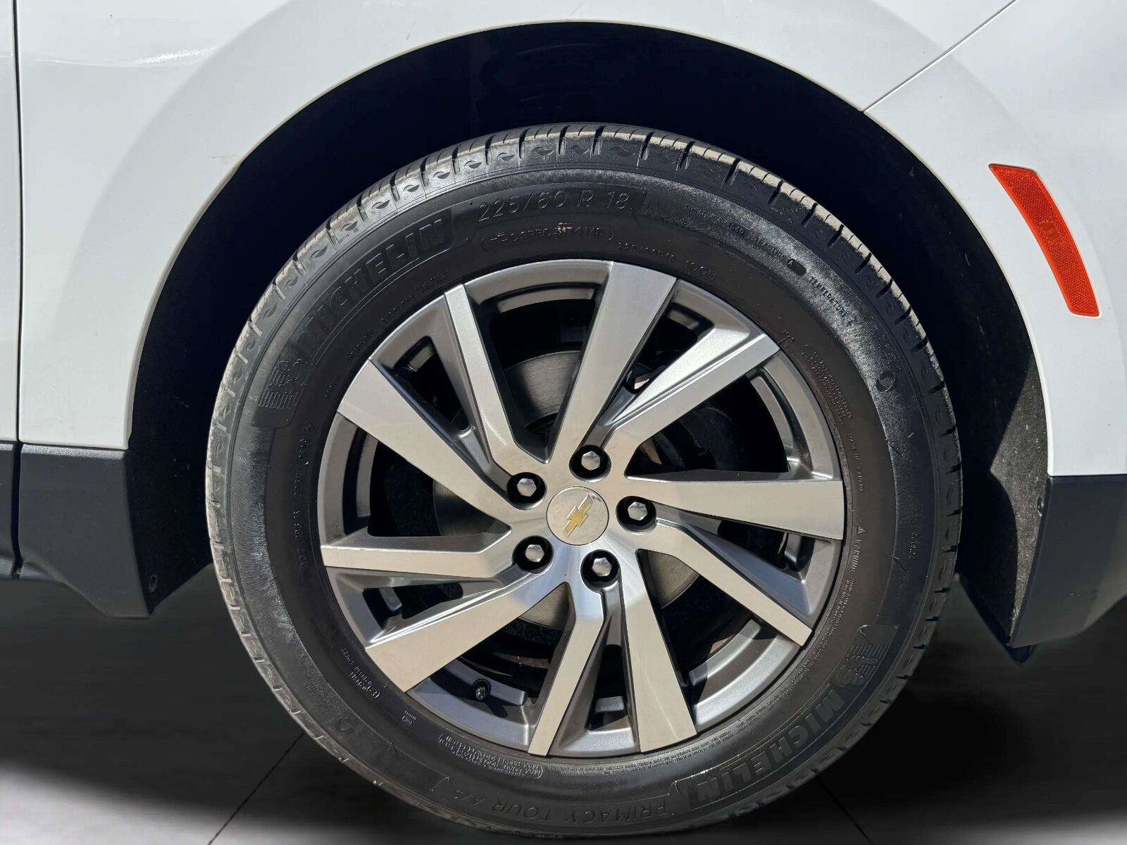 Used 2023 Chevrolet Equinox LT FWD image 49