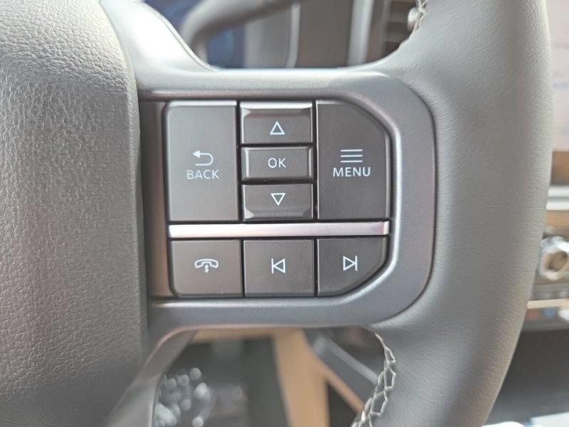 New 2026 Ford F450 Lariat w/ FX4 Off-Road Package AWD/4WD image 35