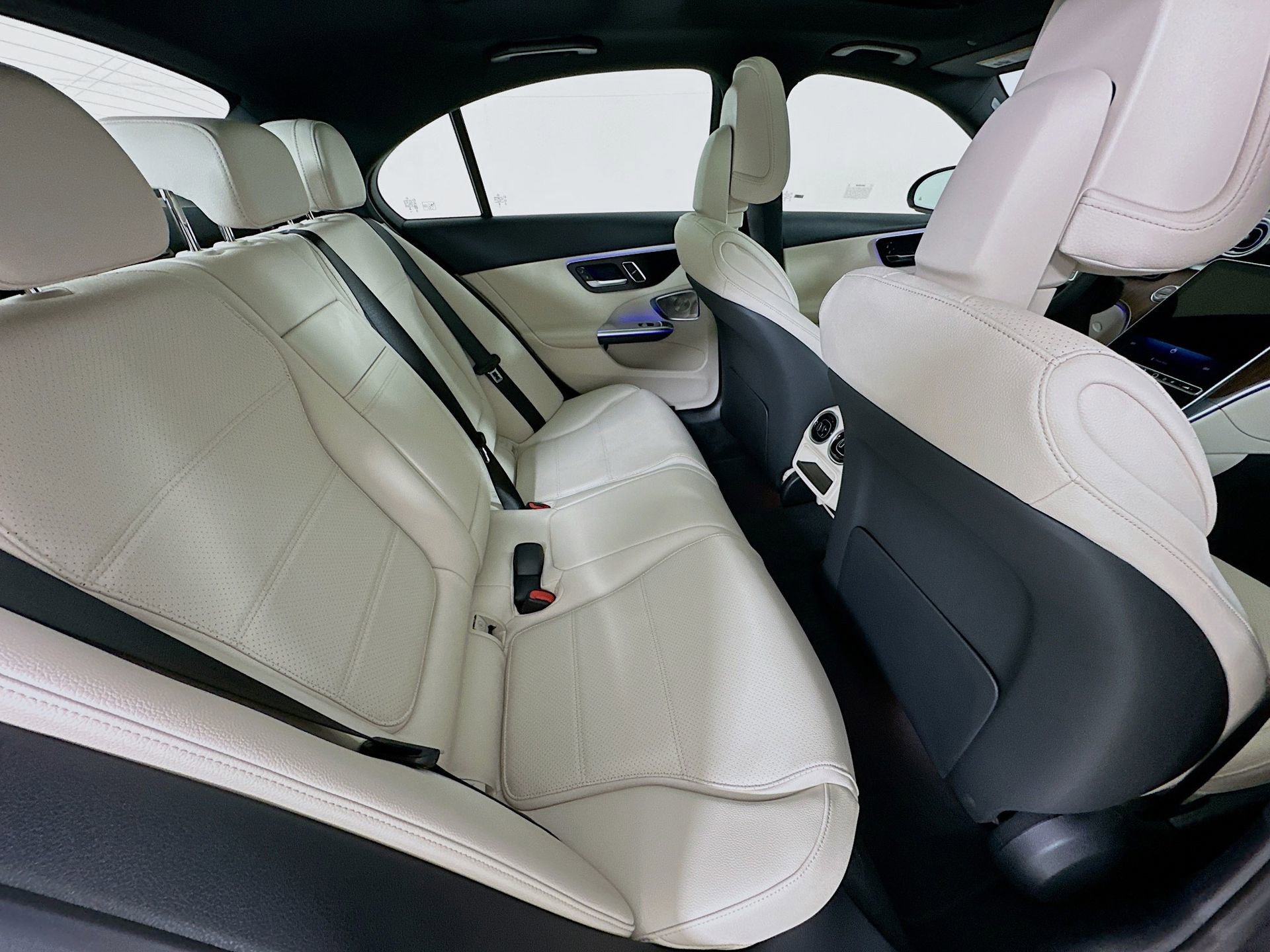 New 2026 Mercedes-Benz C 300 Sedan image 30