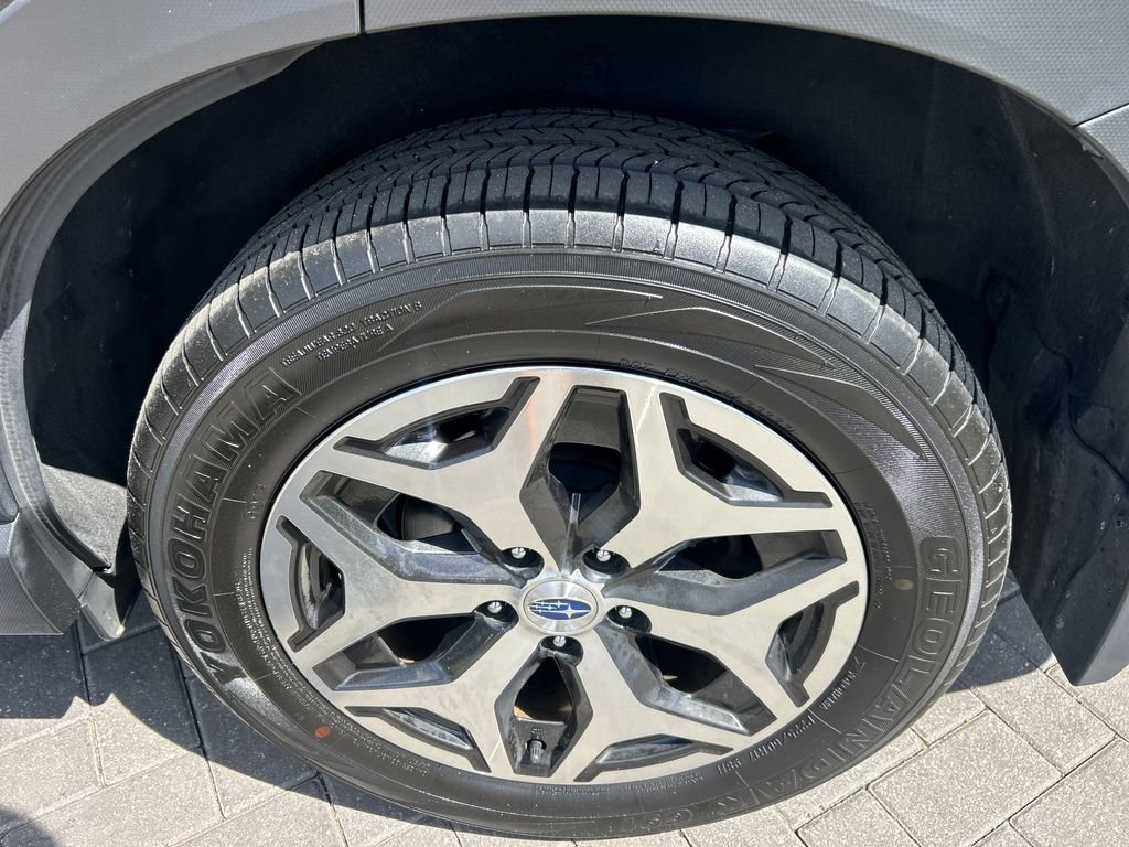 Used 2021 Subaru Forester Premium image 31