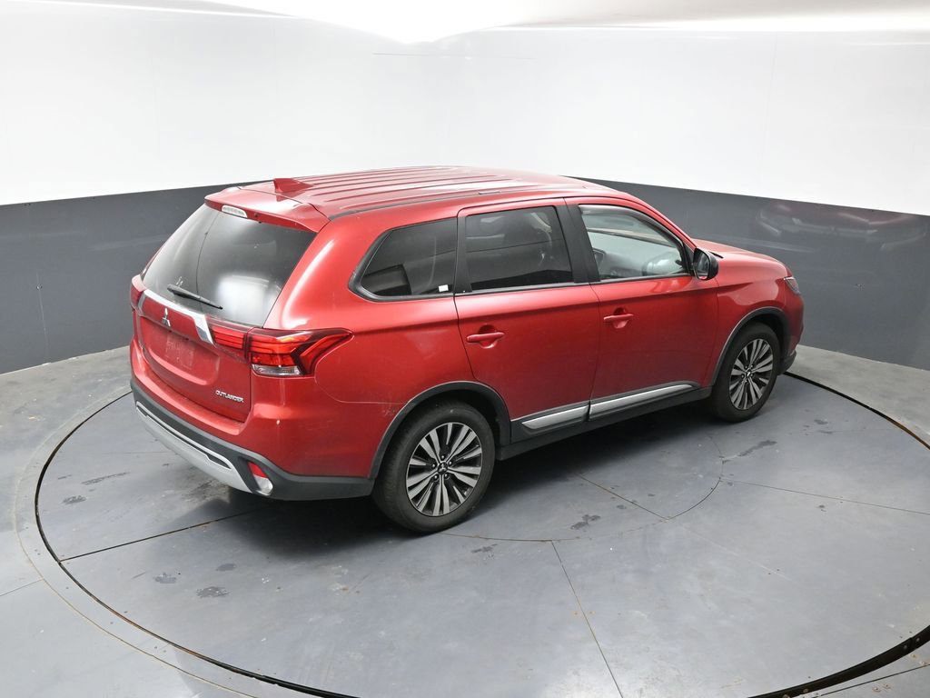 Used 2019 Mitsubishi Outlander ES FWD image 11