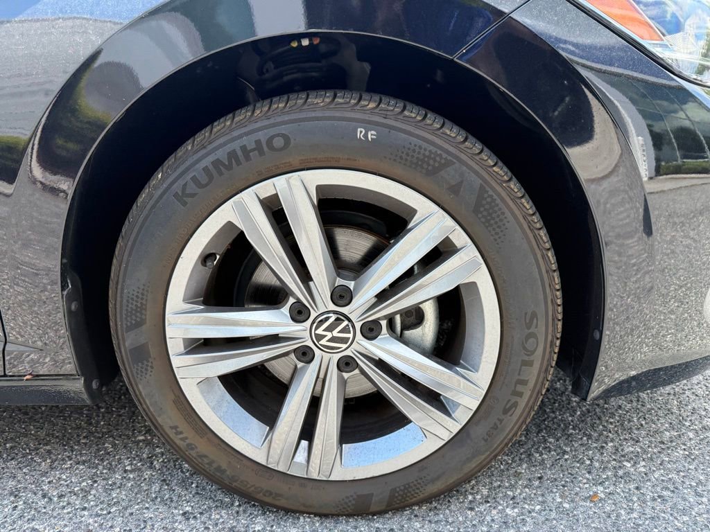 Used 2024 Volkswagen Jetta SE image 6