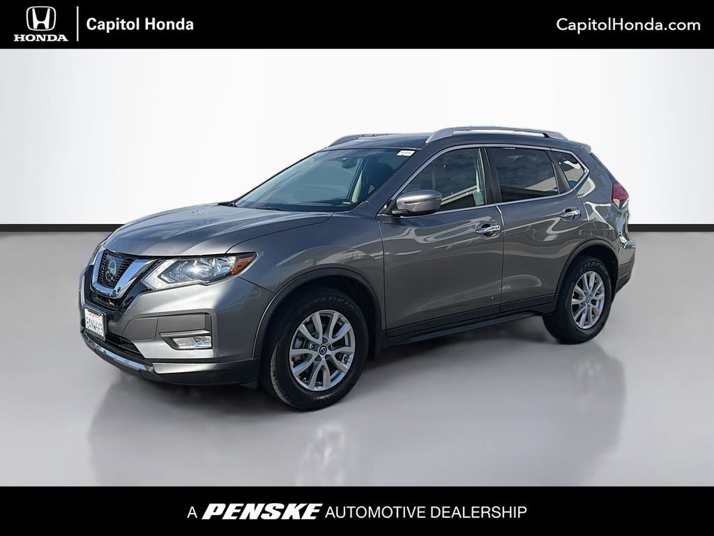 Used 2017 Nissan Rogue SV
