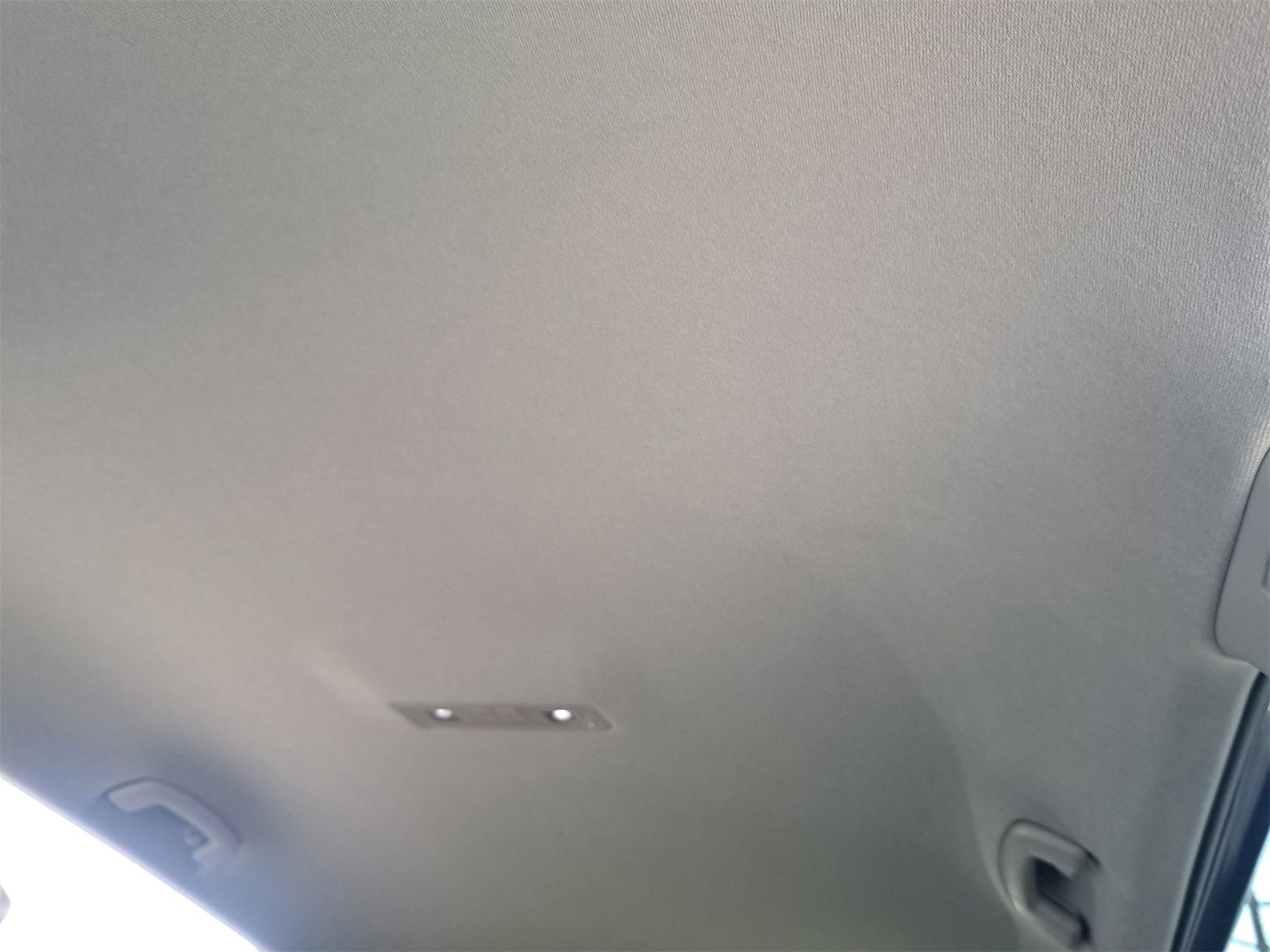 Used 2022 Volkswagen Tiguan SE image 34