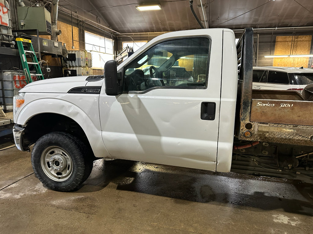 Used 2014 Ford F250 XL w/ XL Value Package image 5