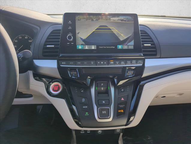 New 2026 Honda Odyssey Touring image 16