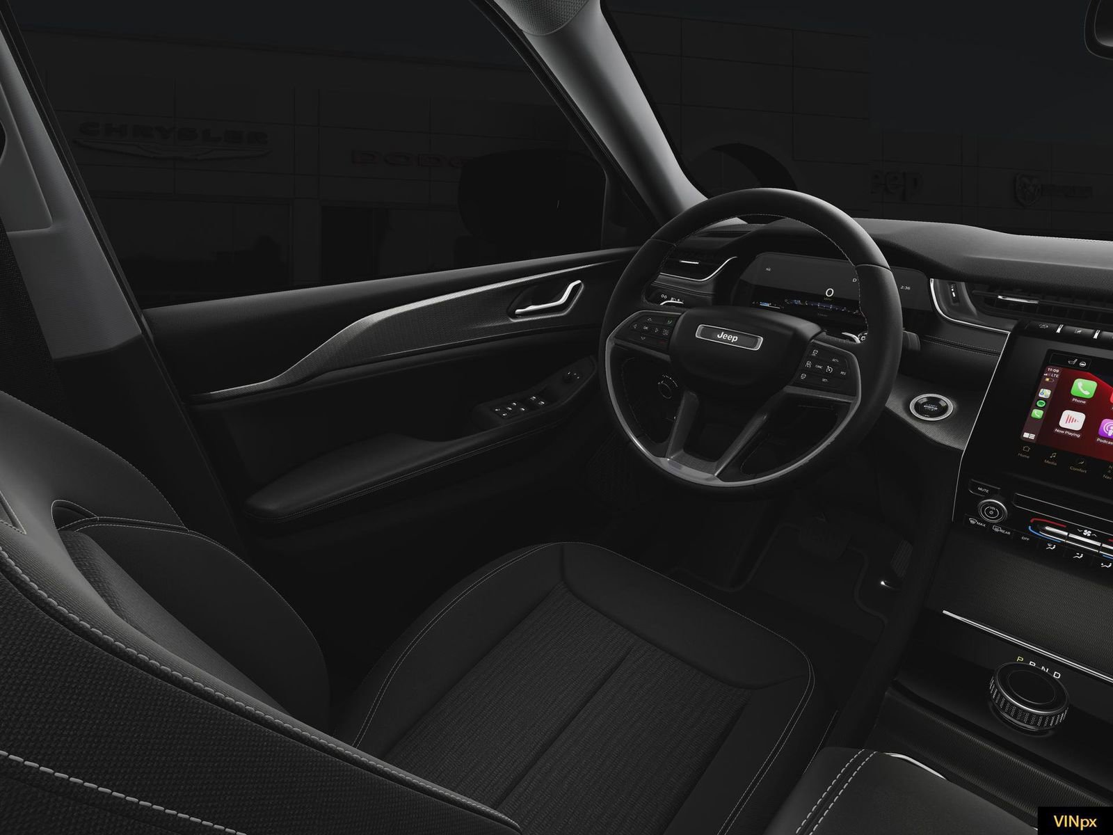 New 2025 Jeep Grand Cherokee Laredo image 13