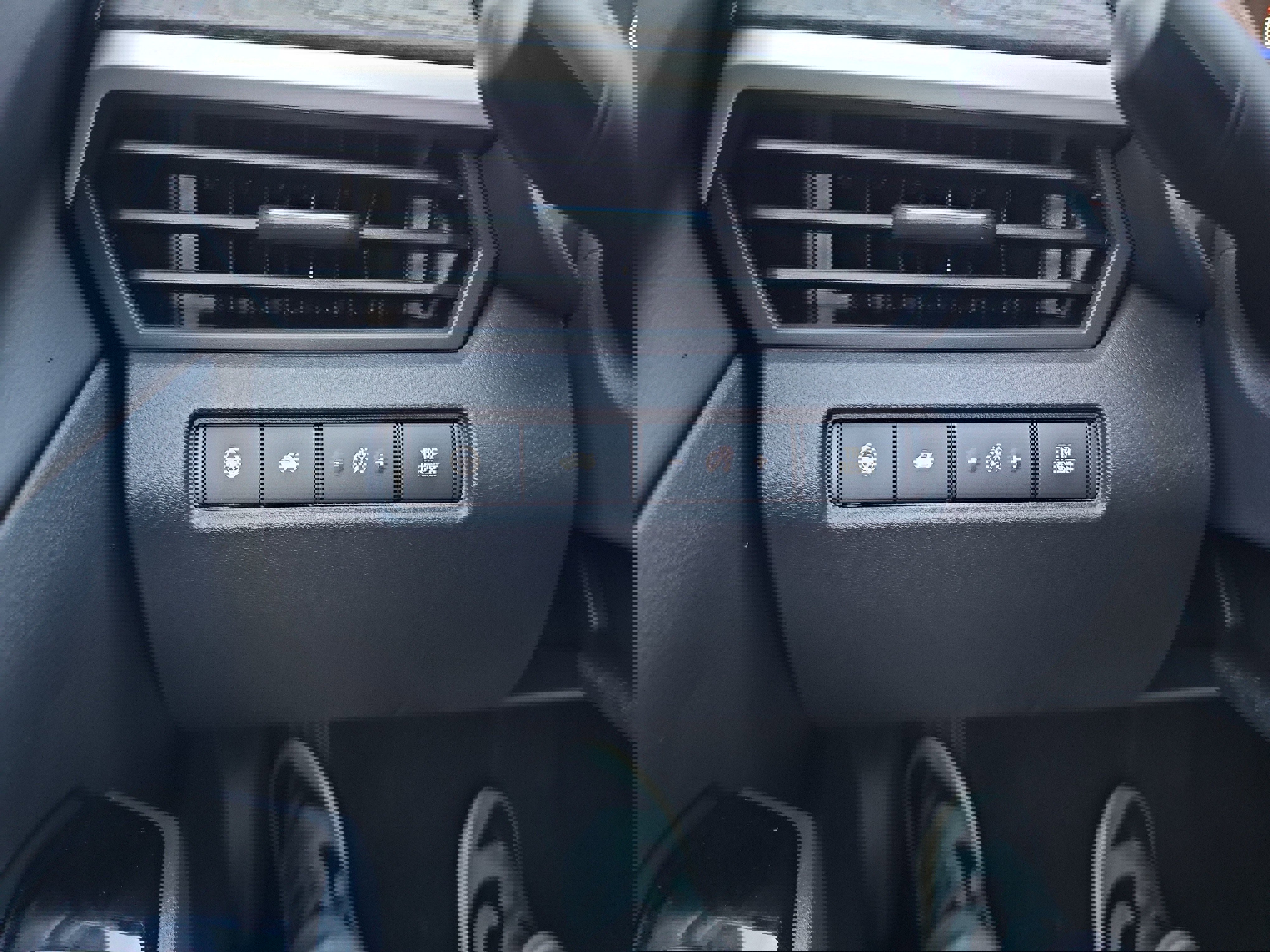 New 2025 Nissan Altima 2.5 SL image 30