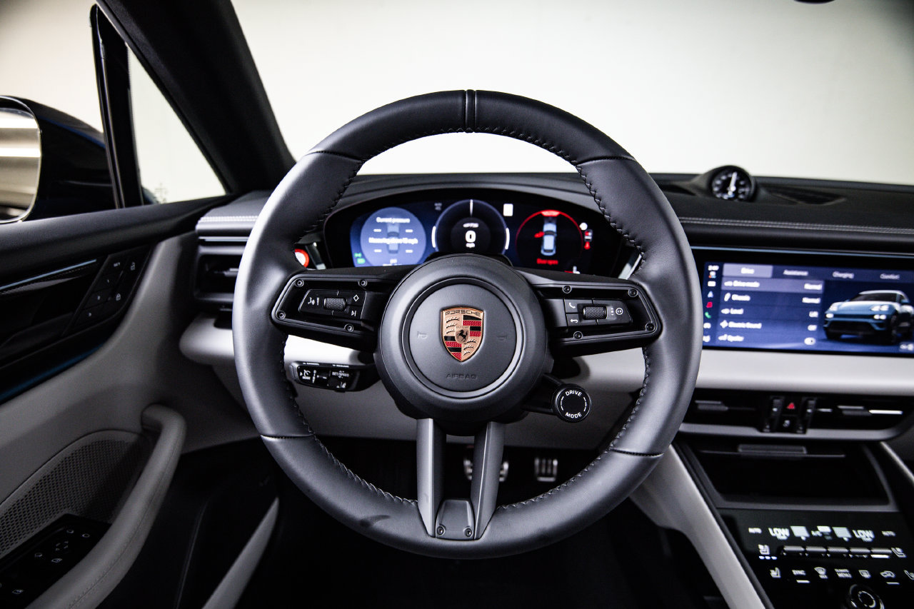 New 2026 Porsche Macan GTS Electric AWD/4WD image 26