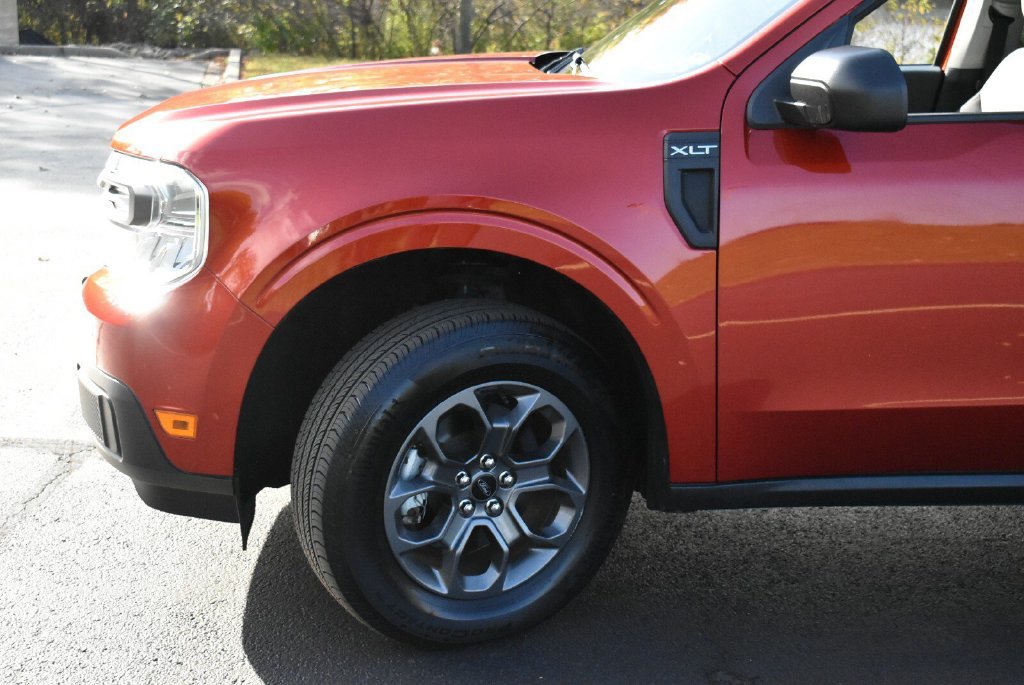 Used 2024 Ford Maverick XLT w/ Equipment Group 300A Standard AWD/4WD image 12