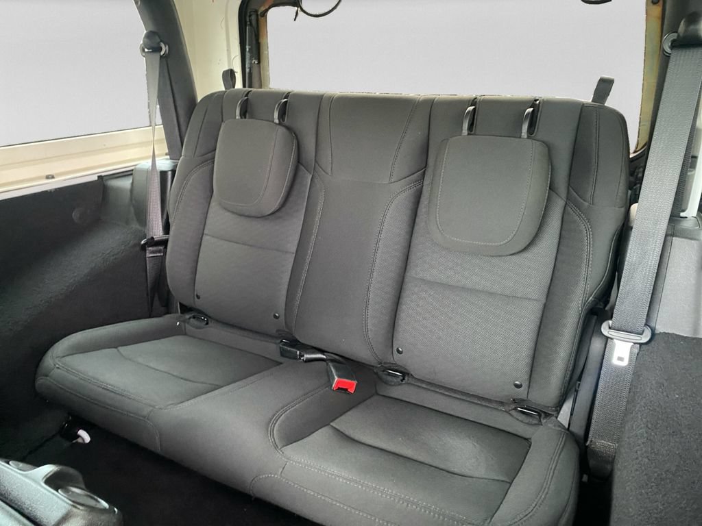 Used 2021 Jeep Wrangler Sport AWD/4WD image 23
