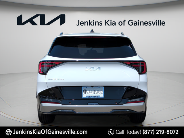 New 2026 Kia Sportage SX FWD image 5