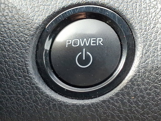 Used 2025 Toyota Camry LE FWD image 24