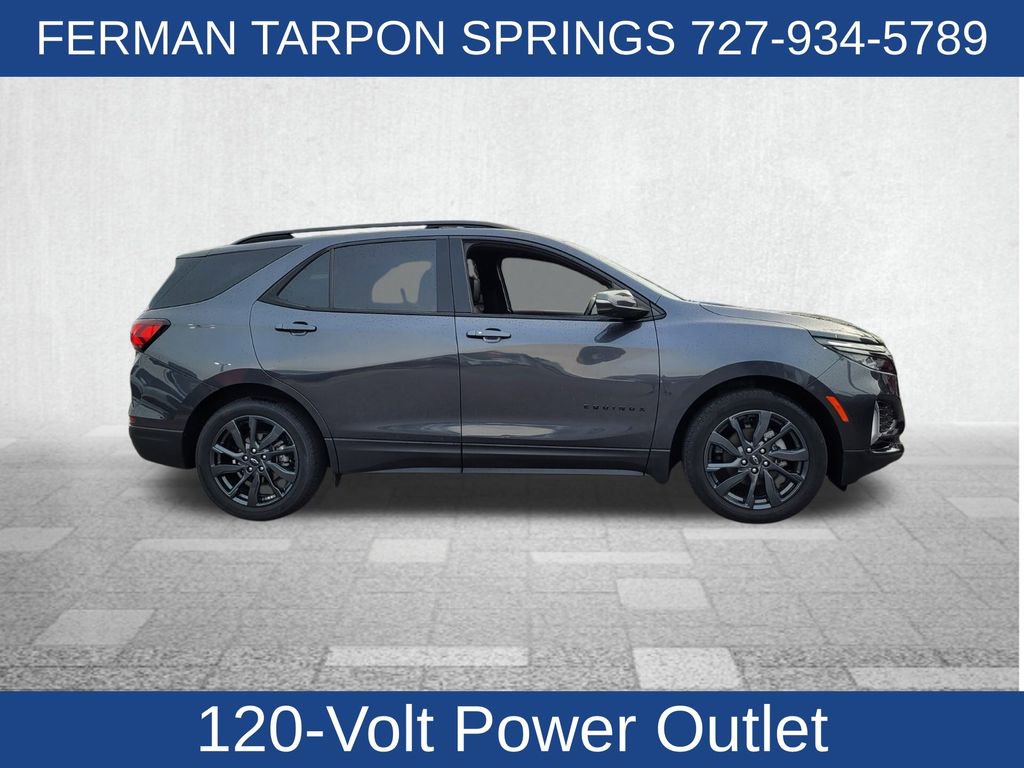 Used 2022 Chevrolet Equinox RS w/ RS Leather Package image 12