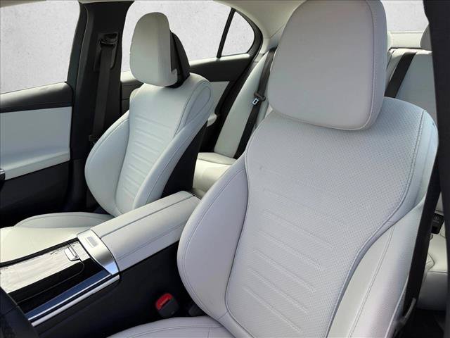 Certified 2026 Mercedes-Benz C 300 4MATIC Sedan image 17