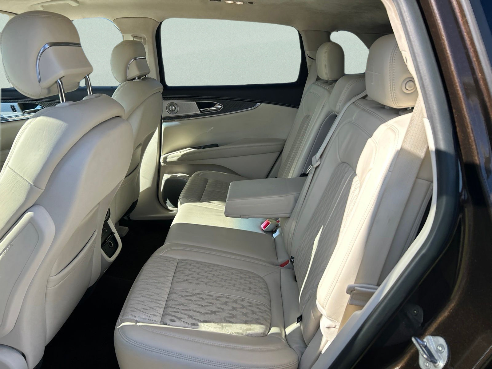 Used 2019 Lincoln Nautilus Black Label AWD/4WD image 10