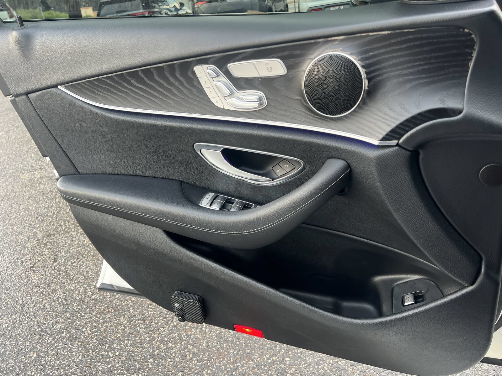 Used 2018 Mercedes-Benz E 300 image 12