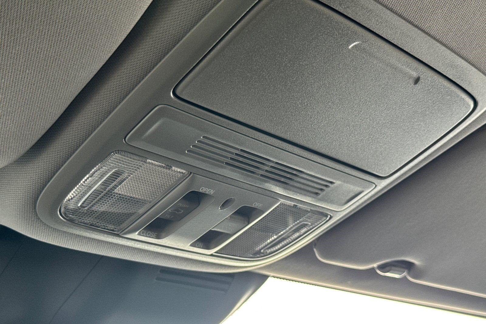 Used 2019 Honda CR-V EX image 23