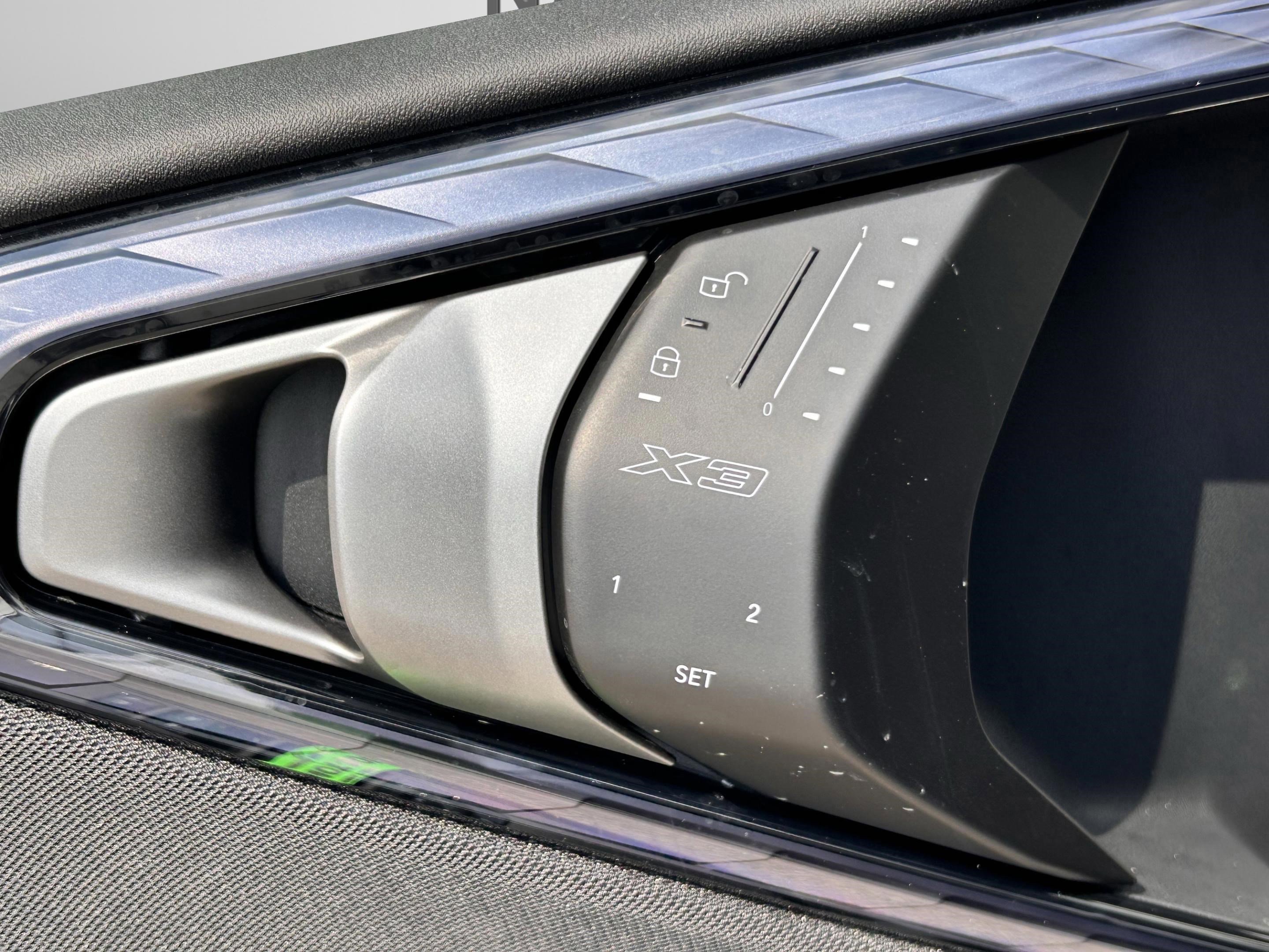 Used 2026 BMW X3 xDrive30 w/ Convenience Package image 24