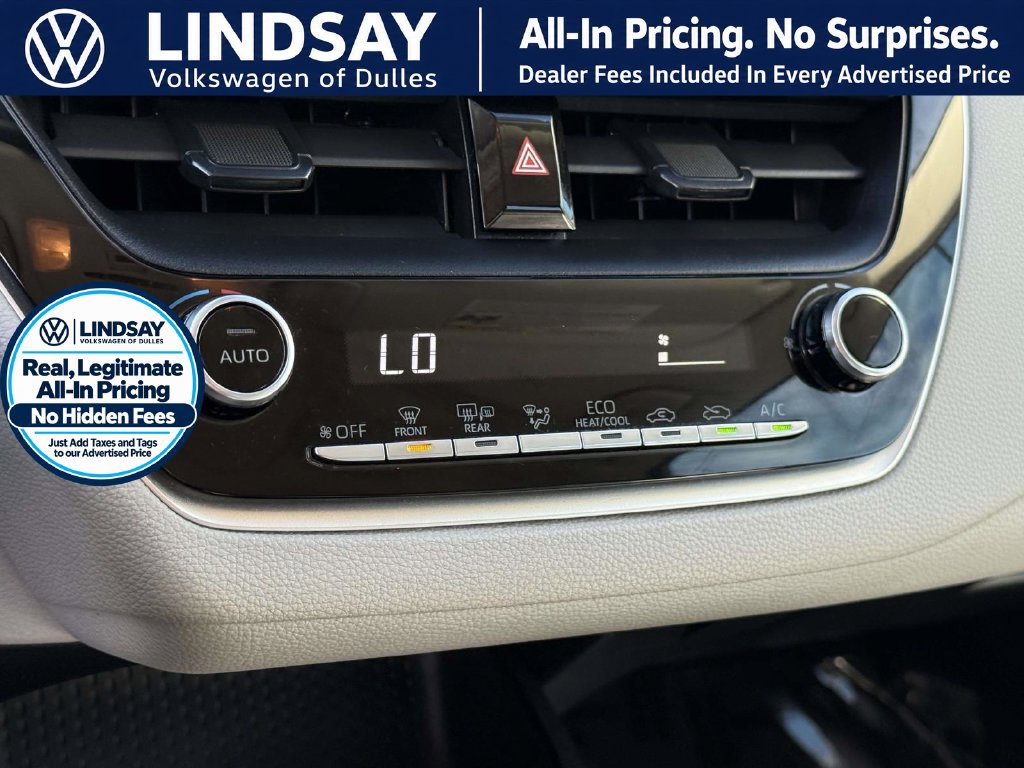 Used 2021 Toyota Corolla LE FWD image 18