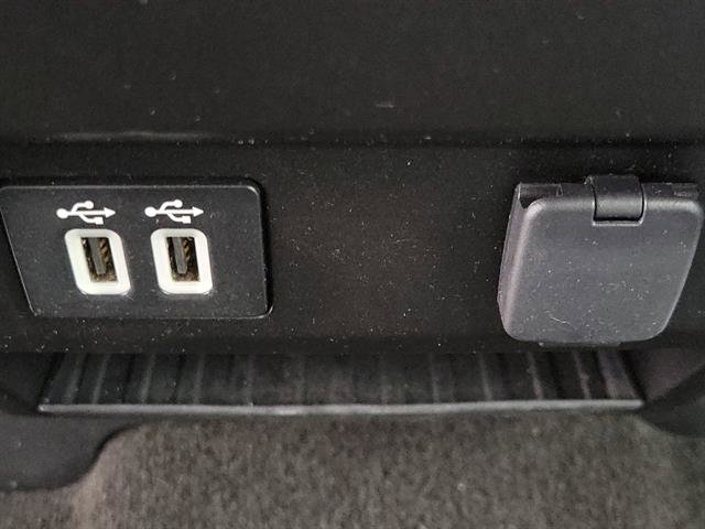 Used 2020 Ford F150 XLT w/ XTR Package image 34