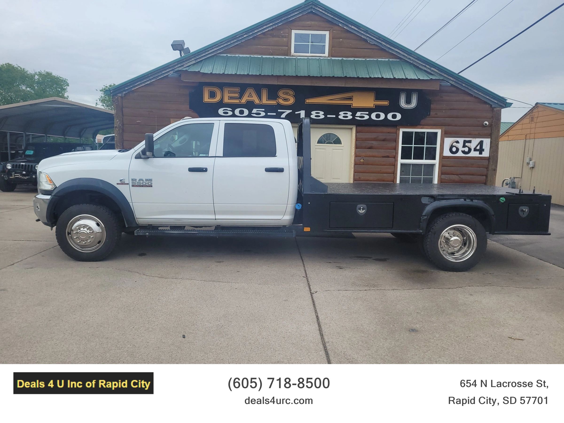 Used 2018 RAM 5500 Tradesman w/ Ambulance Prep Group AWD/4WD image 1