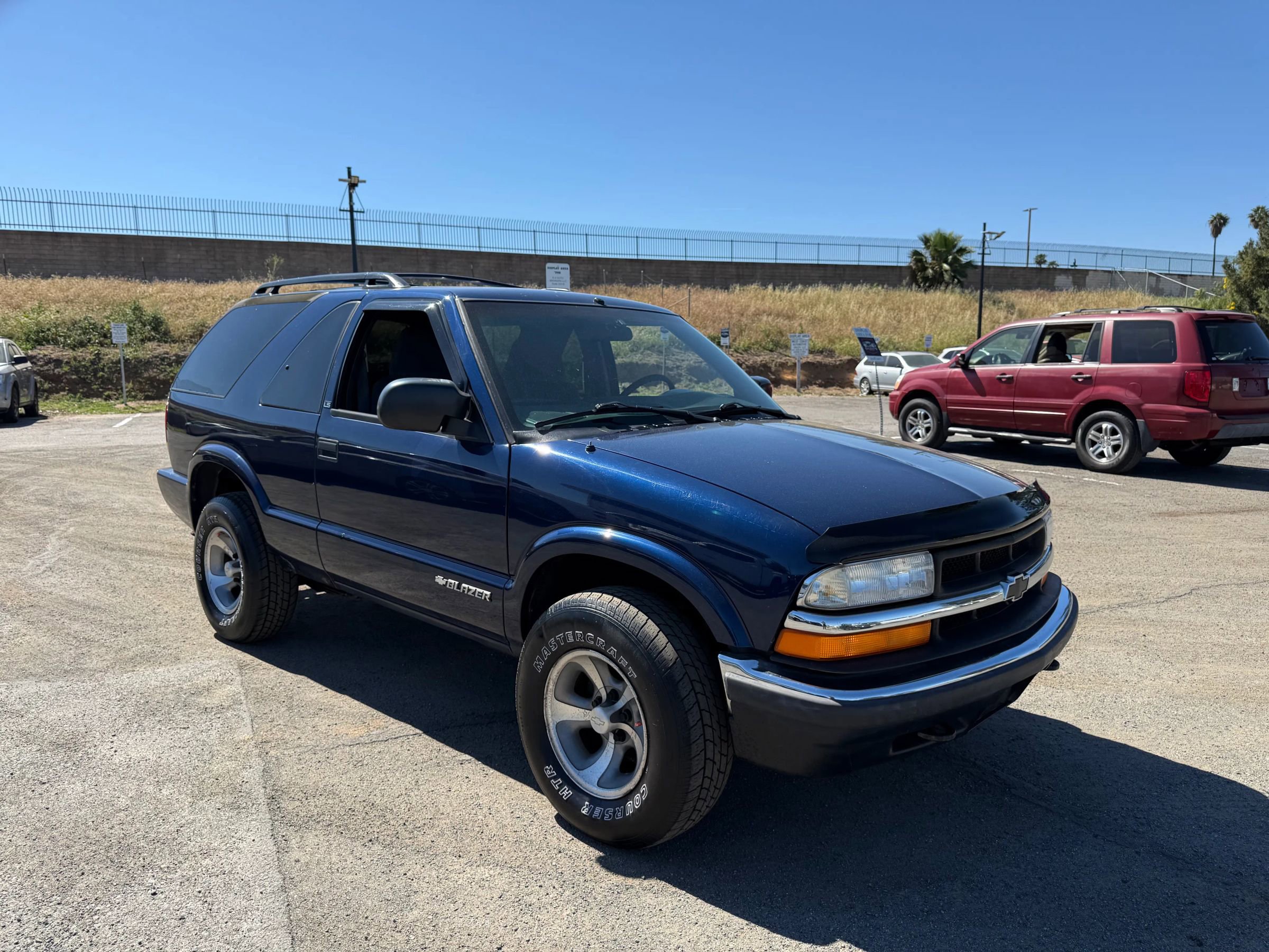 Used 2000 Chevrolet Blazer LS w/ LS Preferred Equipment Group image 8