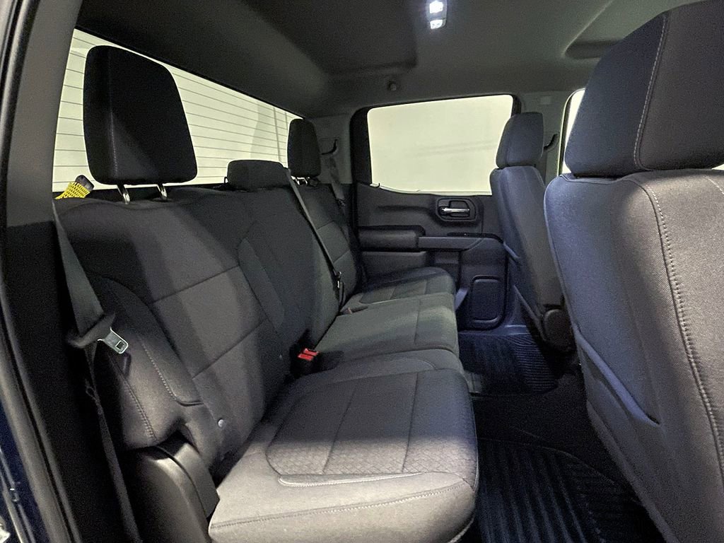 Used 2022 Chevrolet Silverado 1500 LT image 22