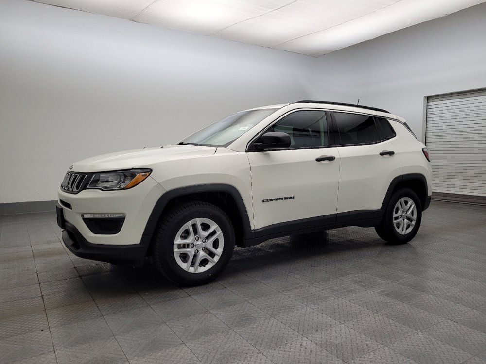 Used 2021 Jeep Compass Sport image 2
