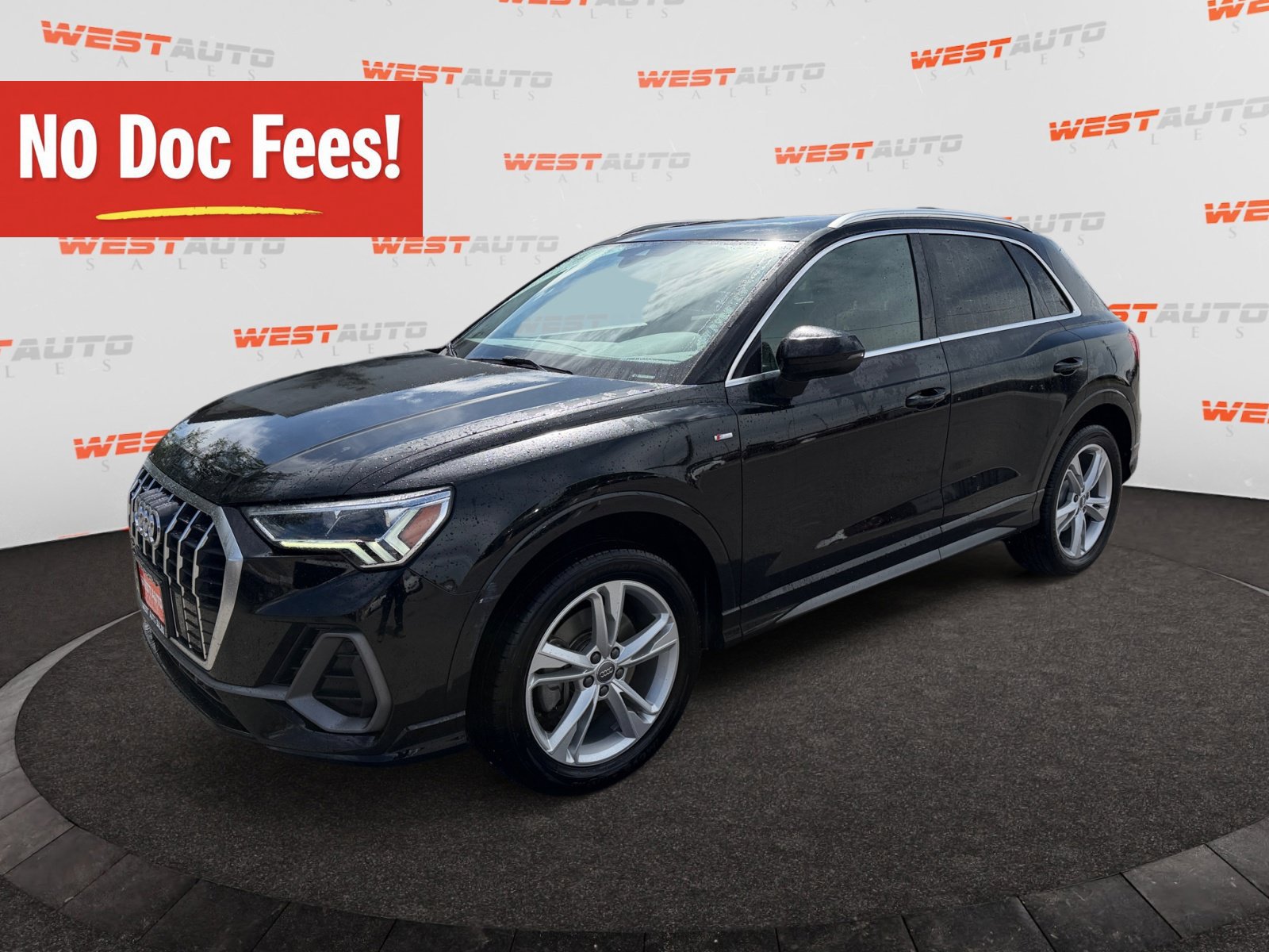 Used 2020 Audi Q3 2.0T Premium Plus w/ Premium Plus Package AWD/4WD image 1