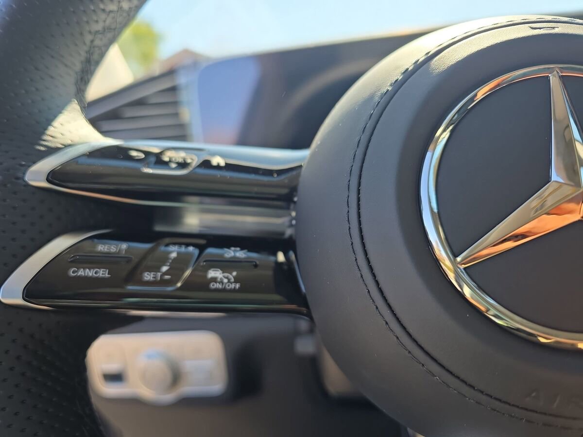 New 2026 Mercedes-Benz GLS 450 4MATIC image 17