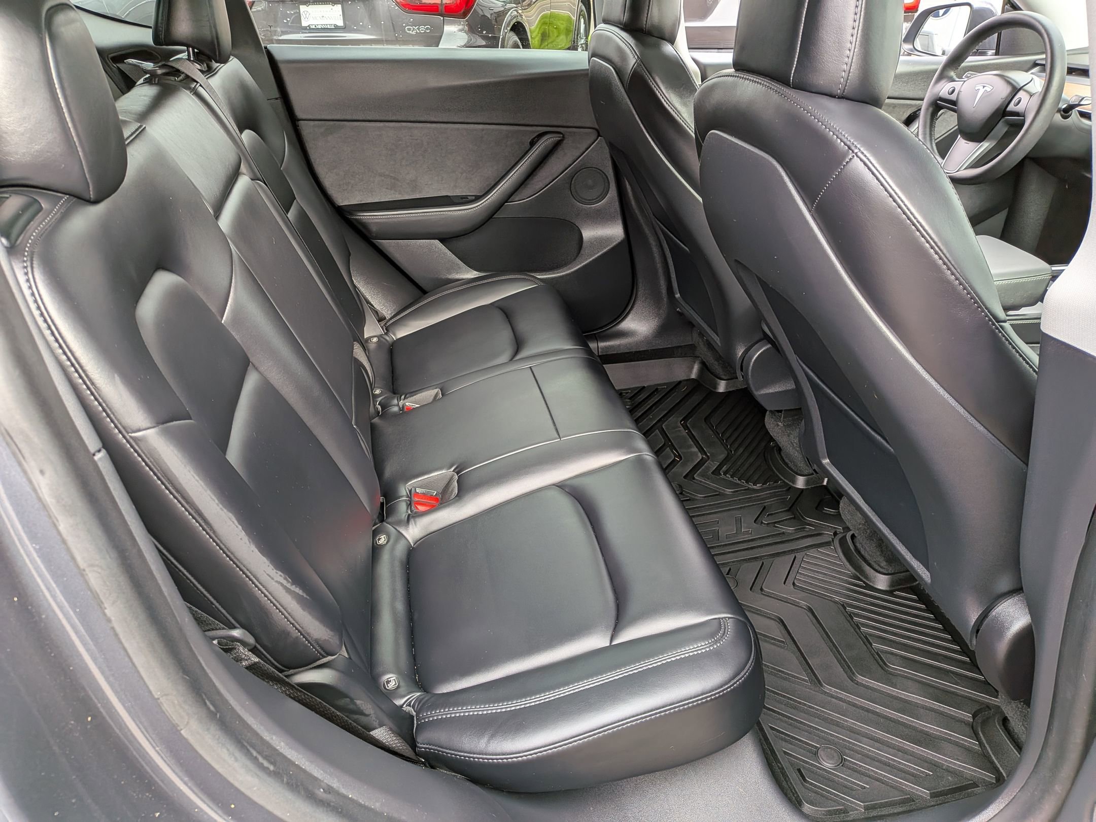 Used 2021 Tesla Model Y Long Range image 26