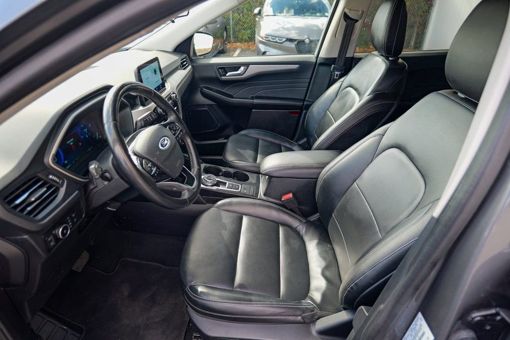 Used 2022 Ford Escape SEL w/ Technology Package image 20