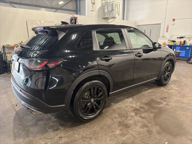 Certified 2026 Honda HR-V Sport image 5