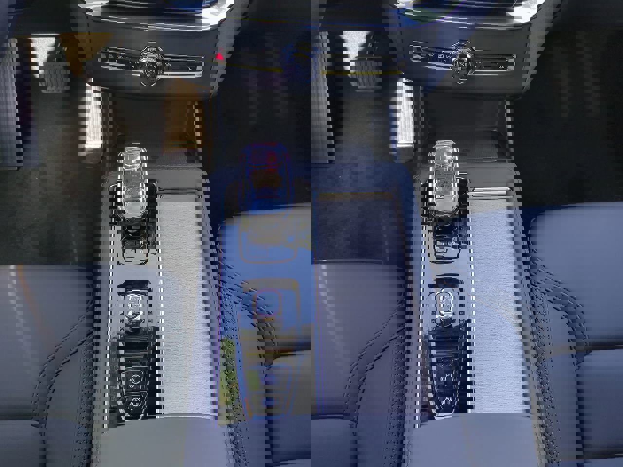 New 2026 Volvo XC90 T8 Plus image 17