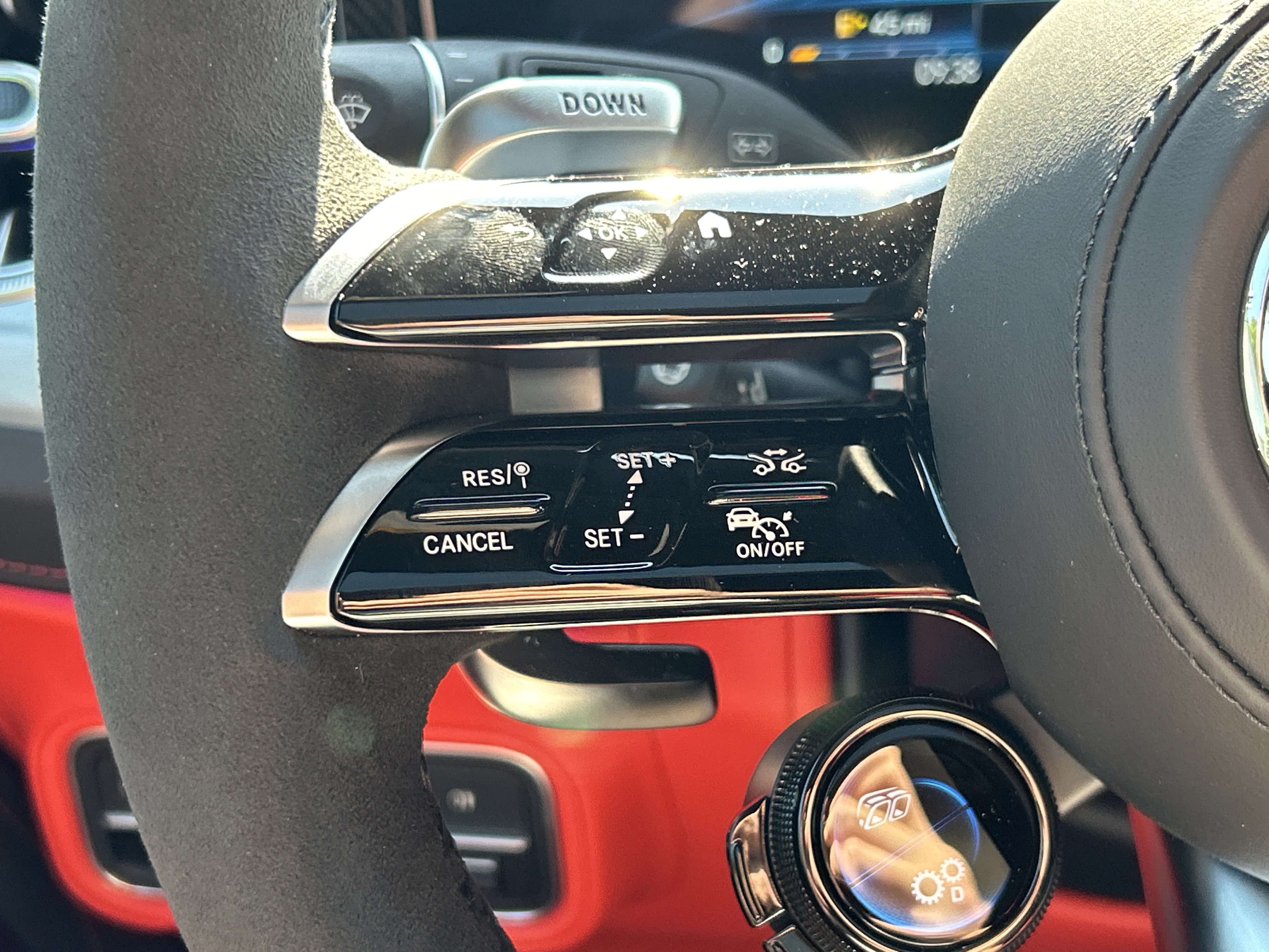 New 2026 Mercedes-Benz G 63 AMG 4MATIC image 24