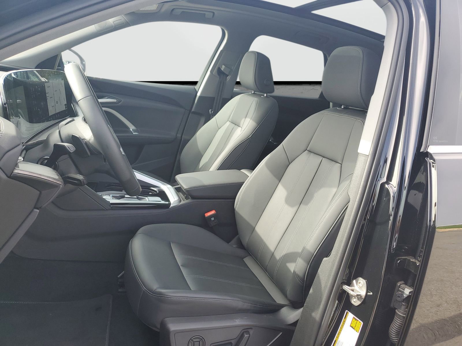 Used 2025 Audi Q5 Premium Plus image 19