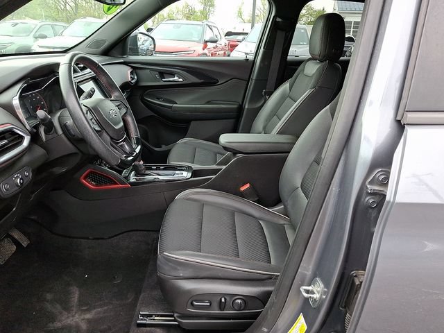 Used 2021 Chevrolet TrailBlazer RS w/ Sun and Liftgate Package AWD/4WD image 14