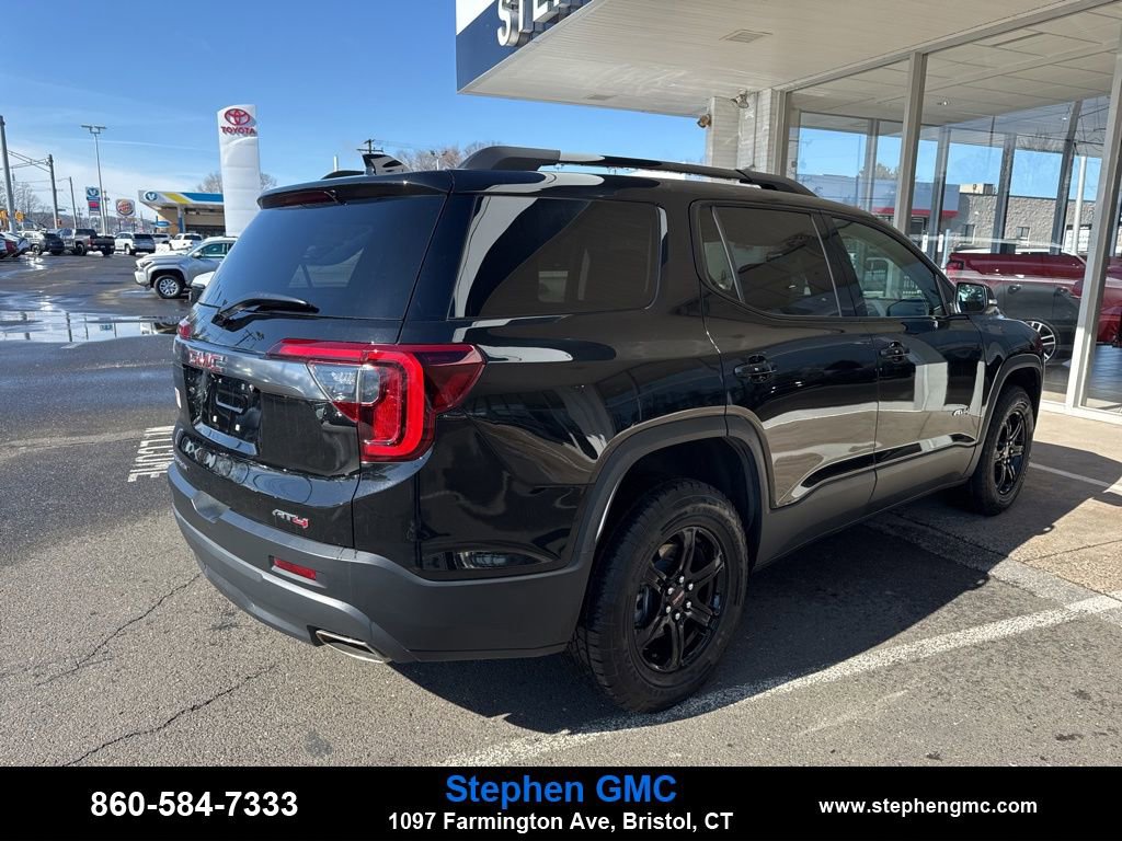 Used 2023 GMC Acadia AT4 w/ Technology Package image 7