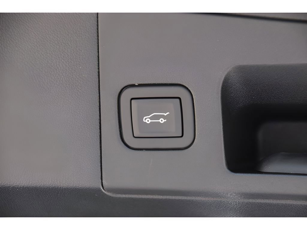 New 2025 Cadillac XT5 Sportv w/ LPO, Floor Liner Package image 24