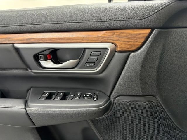 Used 2020 Honda CR-V Touring image 28