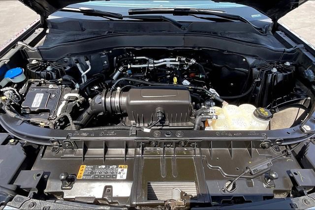 Certified 2021 Ford Explorer XLT w/ Equipment Group 202A image 10